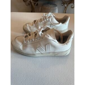 Veja Cream and White Sneakers